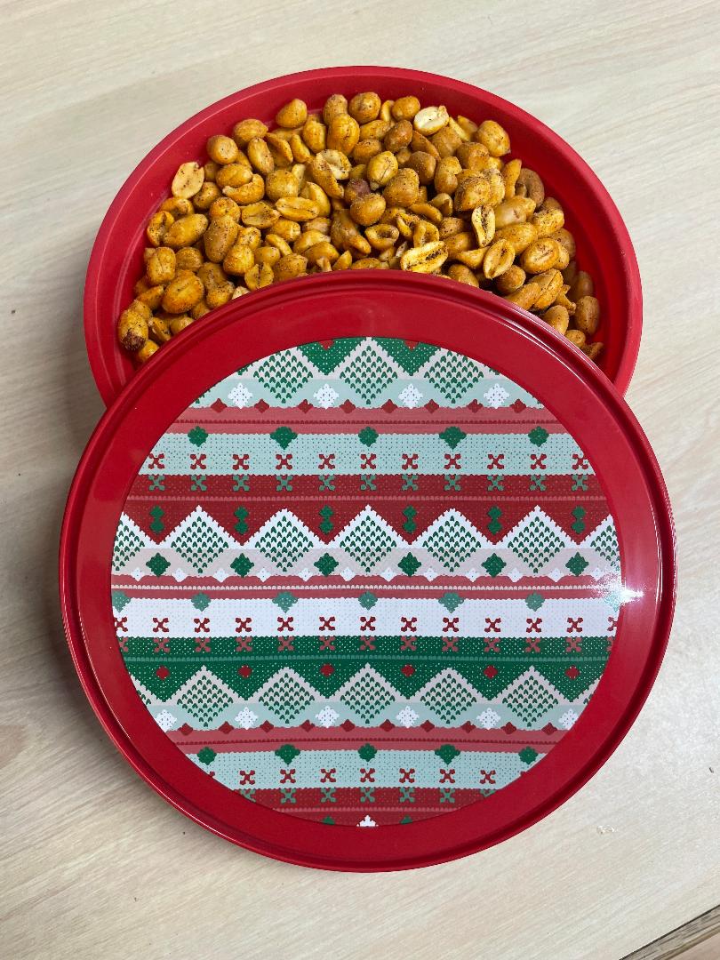Christmas container with Hot & Spicy peanuts